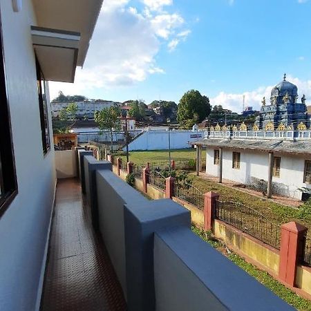 Varam Homestay Madikeri Eksteriør bilde