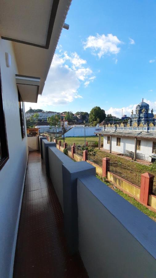 Varam Homestay Madikeri Eksteriør bilde