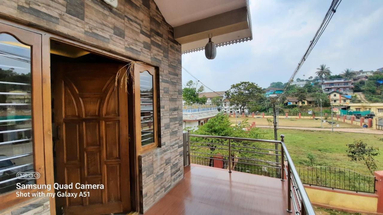 Varam Homestay Madikeri Eksteriør bilde