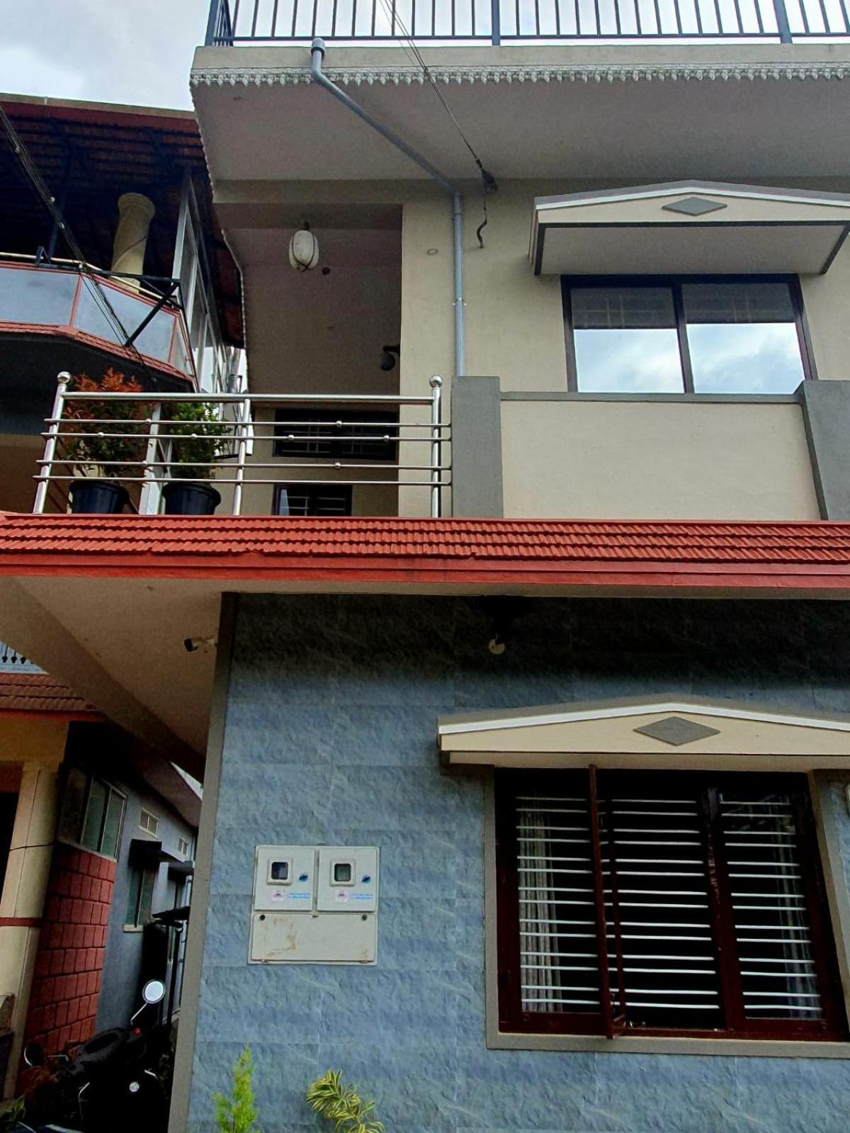 Varam Homestay Madikeri Eksteriør bilde